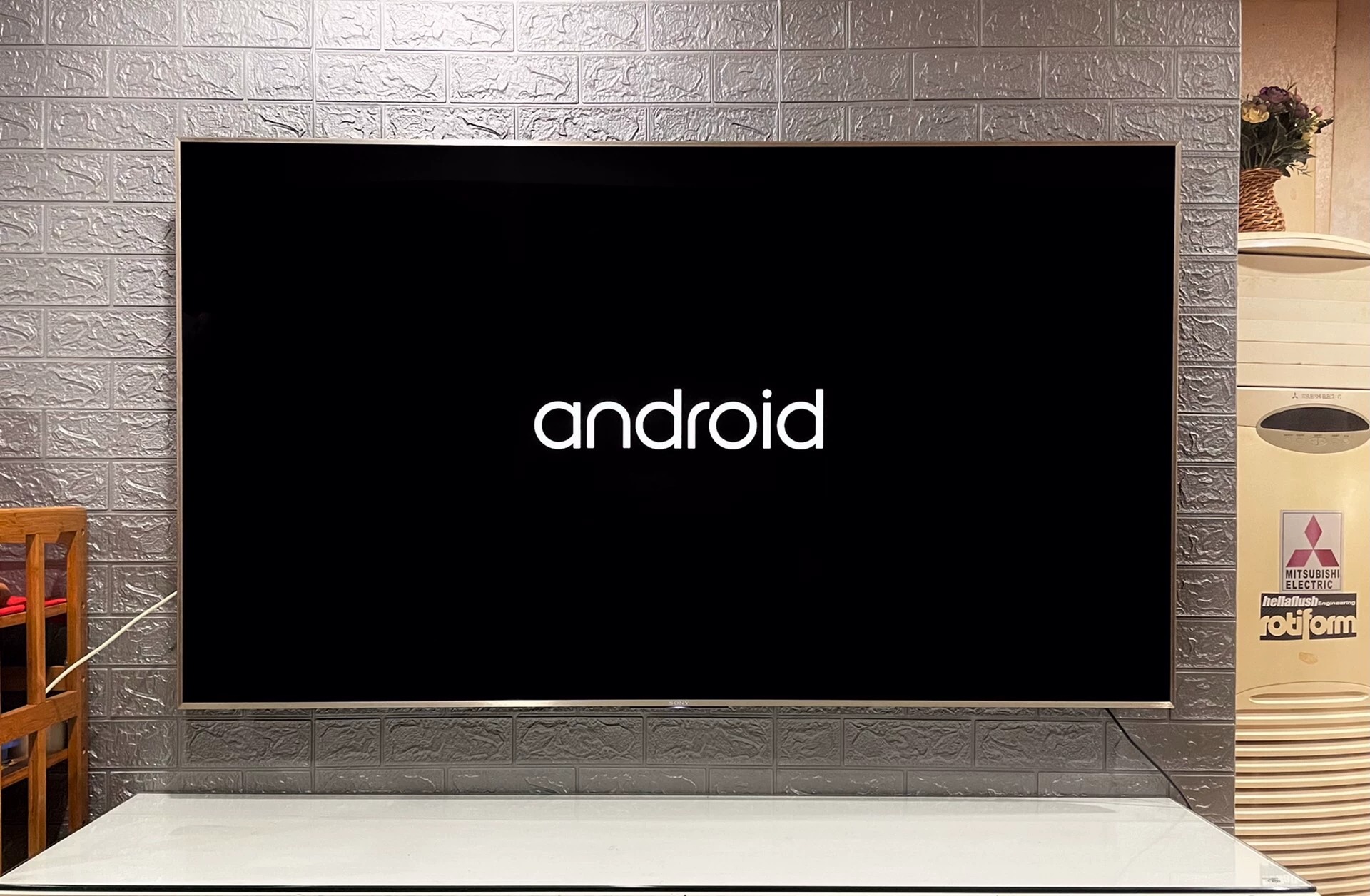 搬家带不走出个人闲置索尼65英寸网络智能平板液晶电视,4k分辨率,使用一年多,整机无任何问题,电视机成色跟新的一样,联网投屏智能语音功能都有,也有云视听极光酷喵 搬家带不走出个人闲置索尼65英寸网络智能平板液晶电视,4k分辨率,使用一年多,整机无任何问题,电视机成色跟新的一样,联网投屏智能语音功能都有,也有云视听极光酷喵